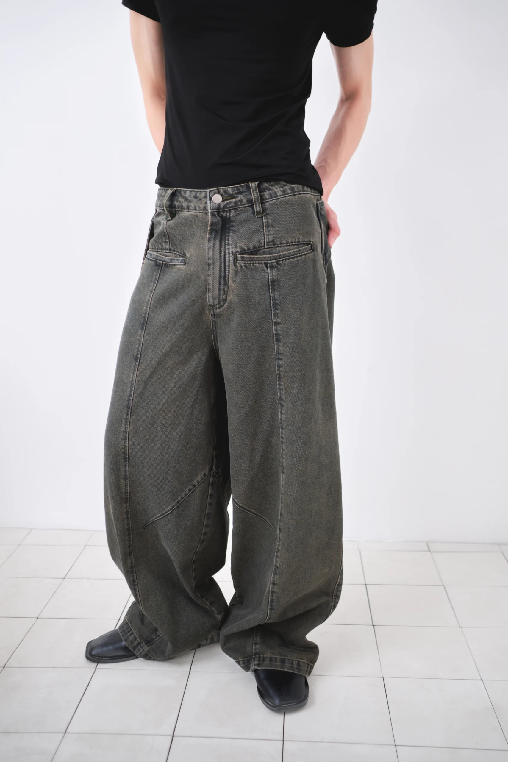 WELT JEANS